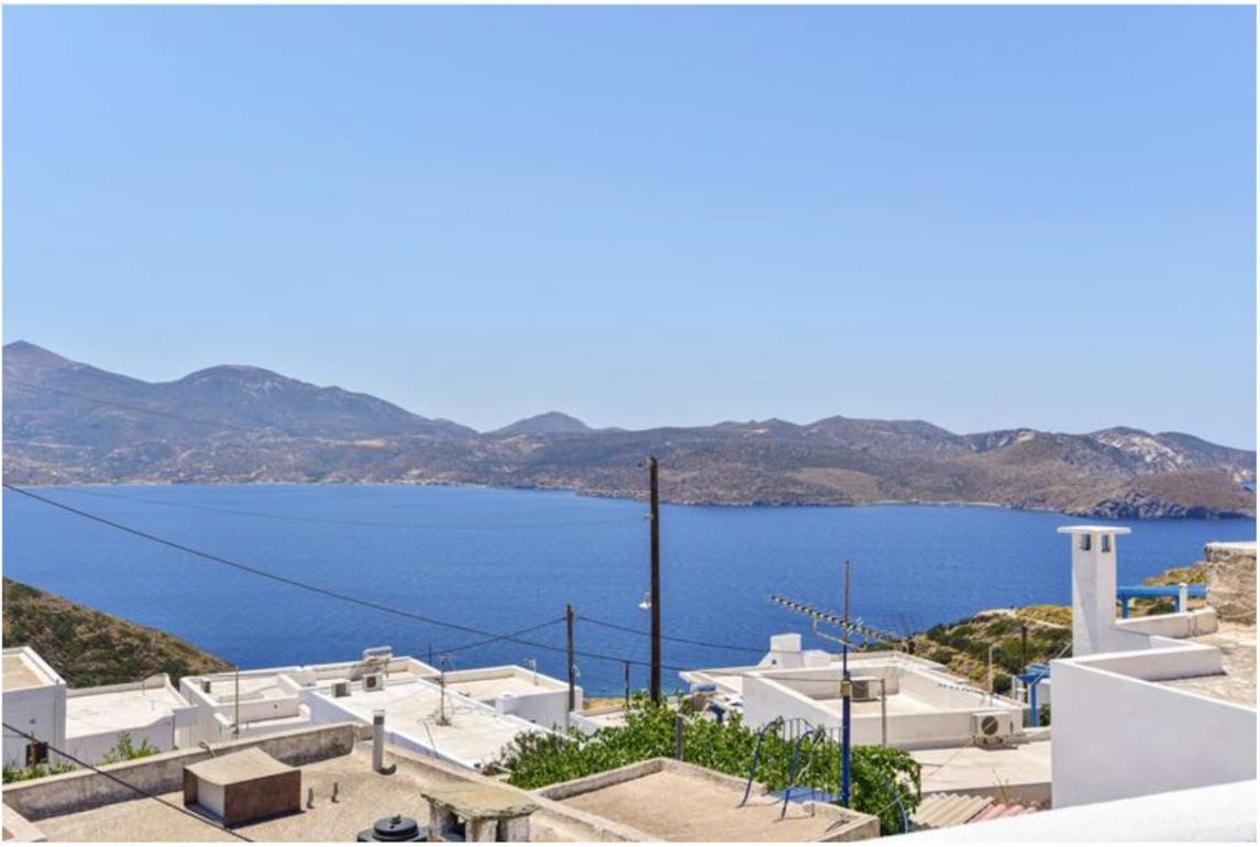 Traditional Cycladic House Villa Tripiti Exterior photo