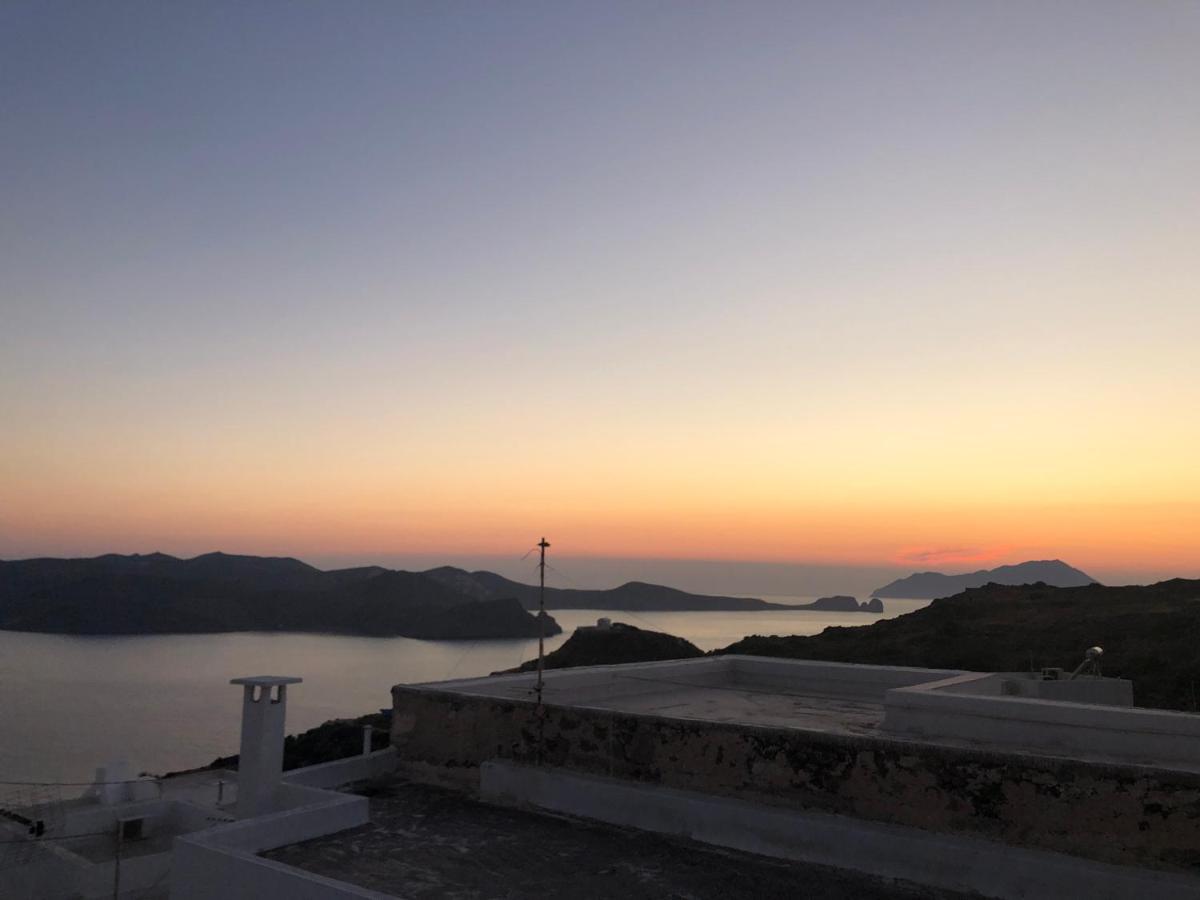 Traditional Cycladic House Villa Tripiti Exterior photo