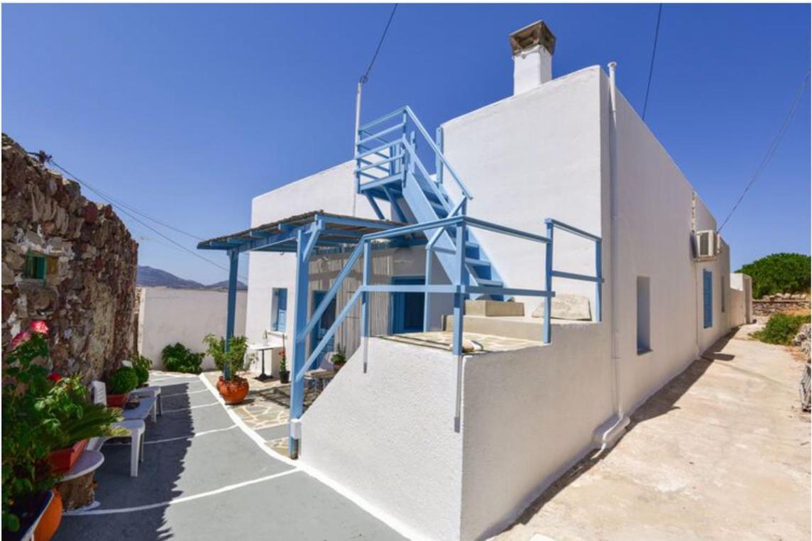 Traditional Cycladic House Villa Tripiti Exterior photo